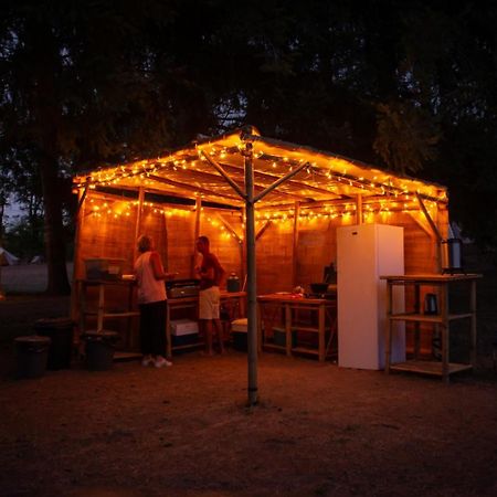 Lodg'Ing Nature Camp Presqu'Ile Crozon Lanvéoc 外观 照片